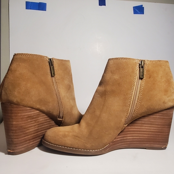 Lucky Brand Women's Bootie Yakeena Zip Wedge Honey Tan Oiled Suede Ankle Sz. 10 - Picture 10 of 14